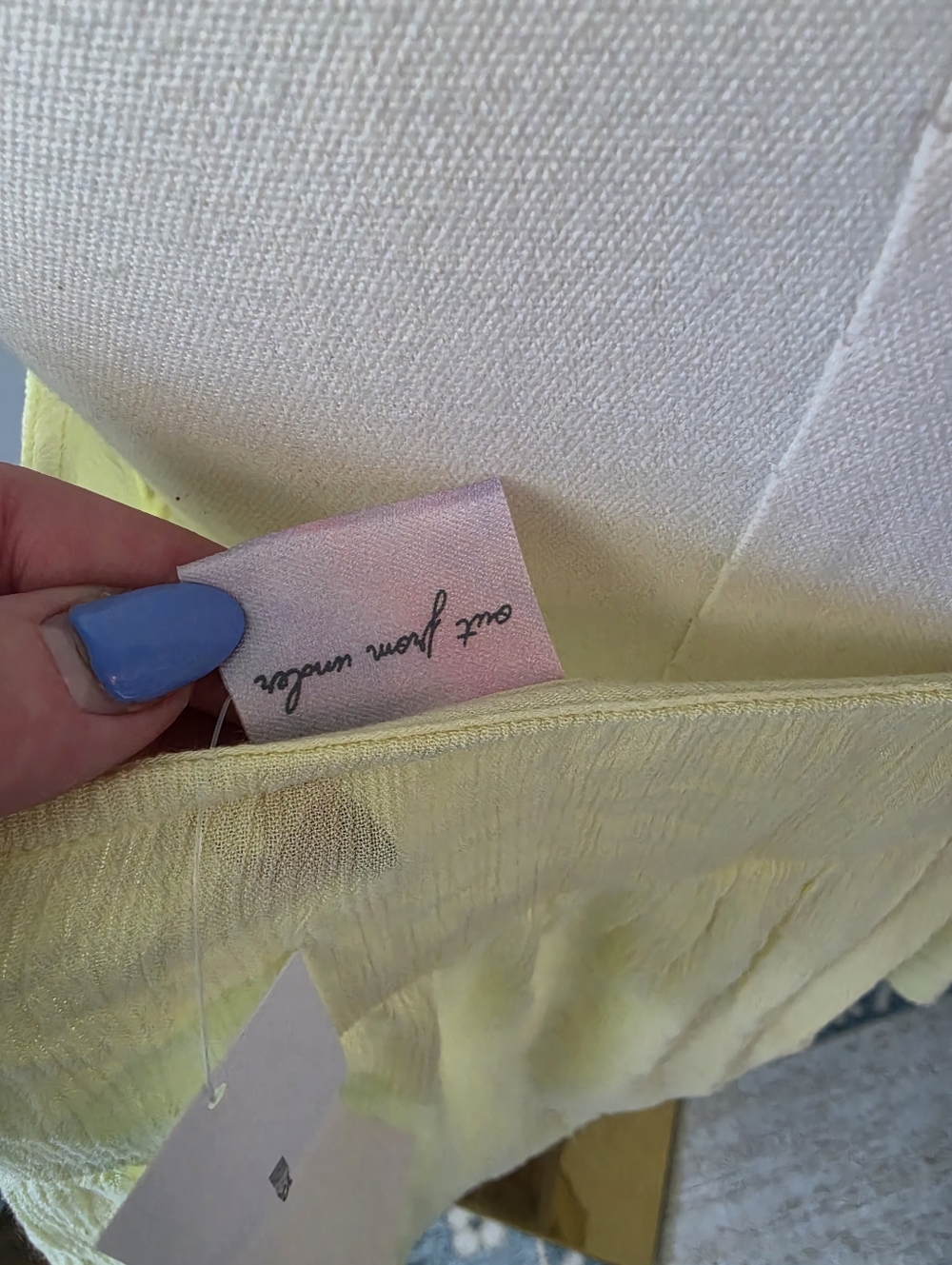 NWT Urban Yellow Tie Top - Picture 2 of 5